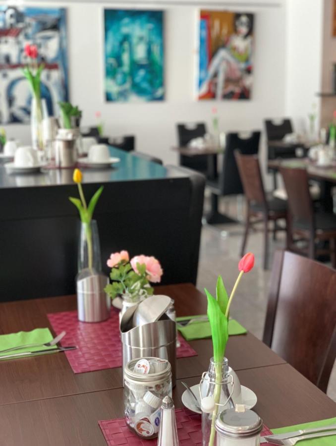 Hotel Stay Essen Bagian luar foto